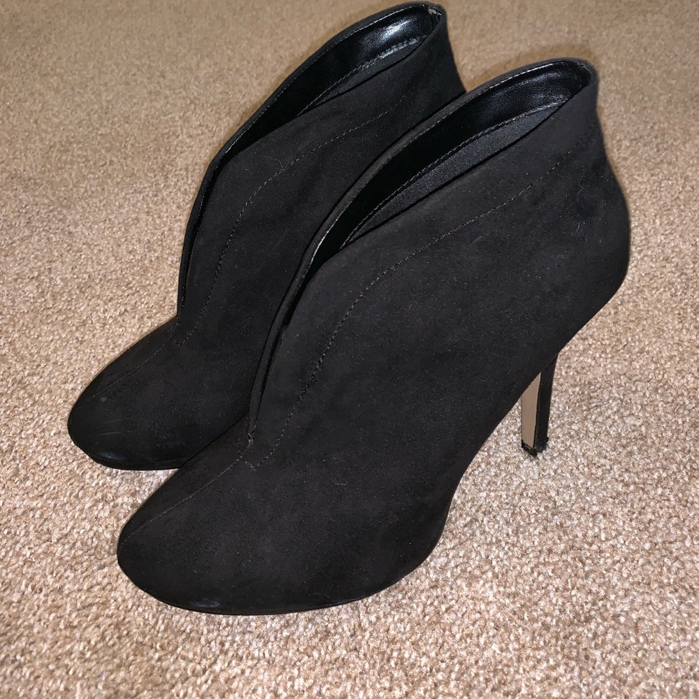 apt 9 heels